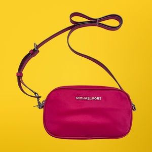 Michael Kors Ultra Pink Jet Set Double Zipper Crossbody
